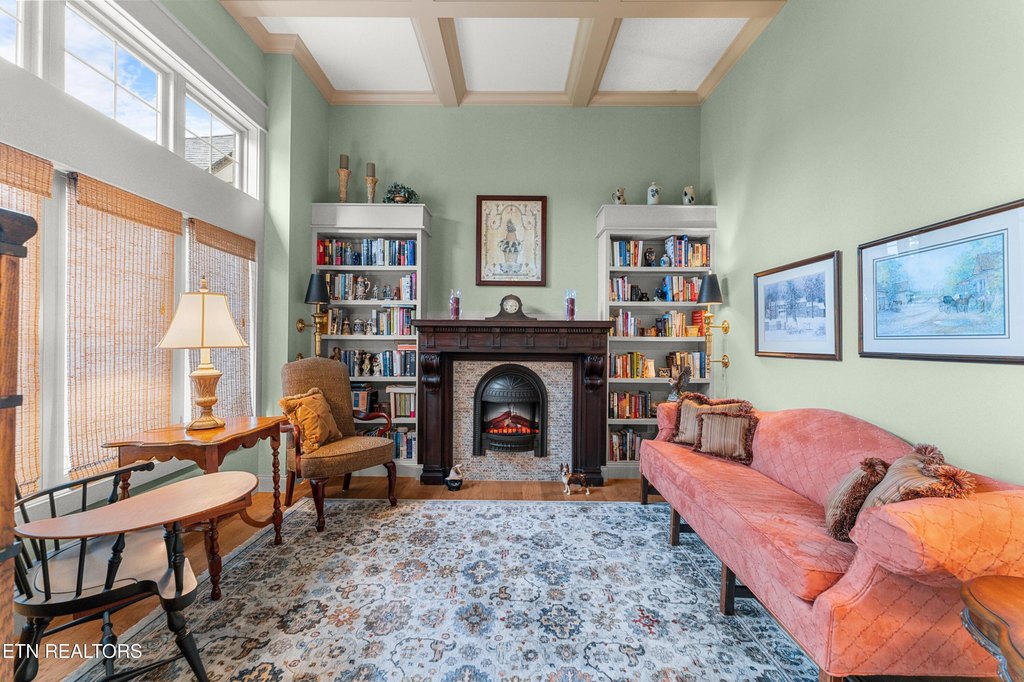 Crossville, Tennessee, 38558, United States, 4 Bedrooms Bedrooms, ,3 BathroomsBathrooms,Residential,Forsale,1952849