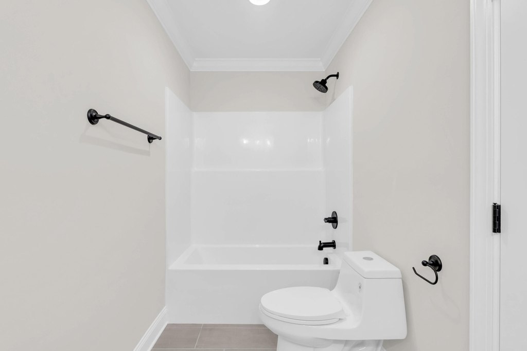 Chattanooga, Tennessee, 37421, United States, 5 Bedrooms Bedrooms, ,4 BathroomsBathrooms,Residential,Forsale,2009582