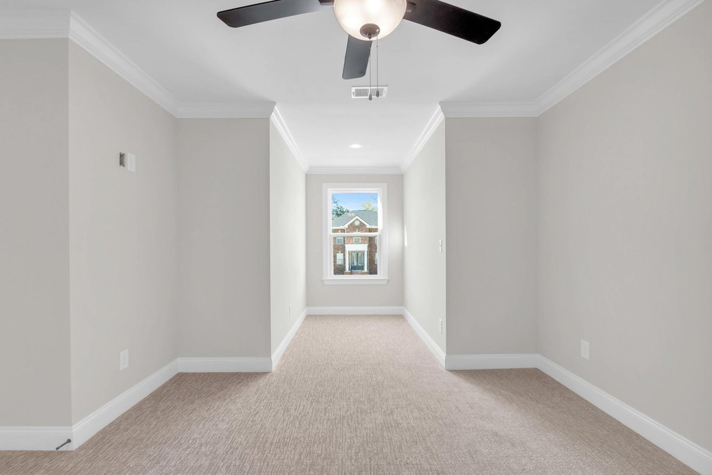 Chattanooga, Tennessee, 37421, United States, 5 Bedrooms Bedrooms, ,4 BathroomsBathrooms,Residential,Forsale,2009582