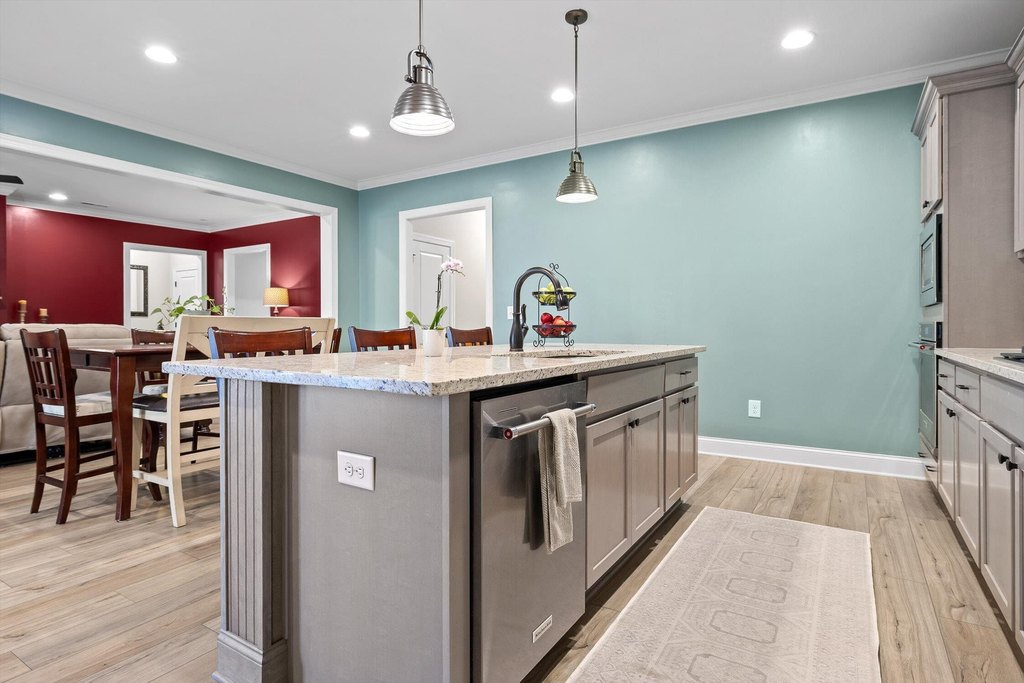 Soddy Daisy, Tennessee, 37379, United States, 3 Bedrooms Bedrooms, ,3 BathroomsBathrooms,Residential,Forsale,2009587