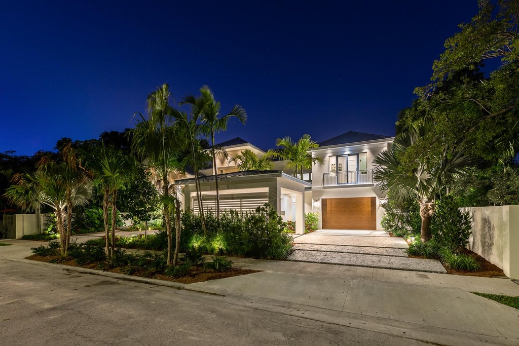 Key West, Florida, 33040, United States, 3 Bedrooms Bedrooms, ,3.5 BathroomsBathrooms,Residential,Forsale,2004365