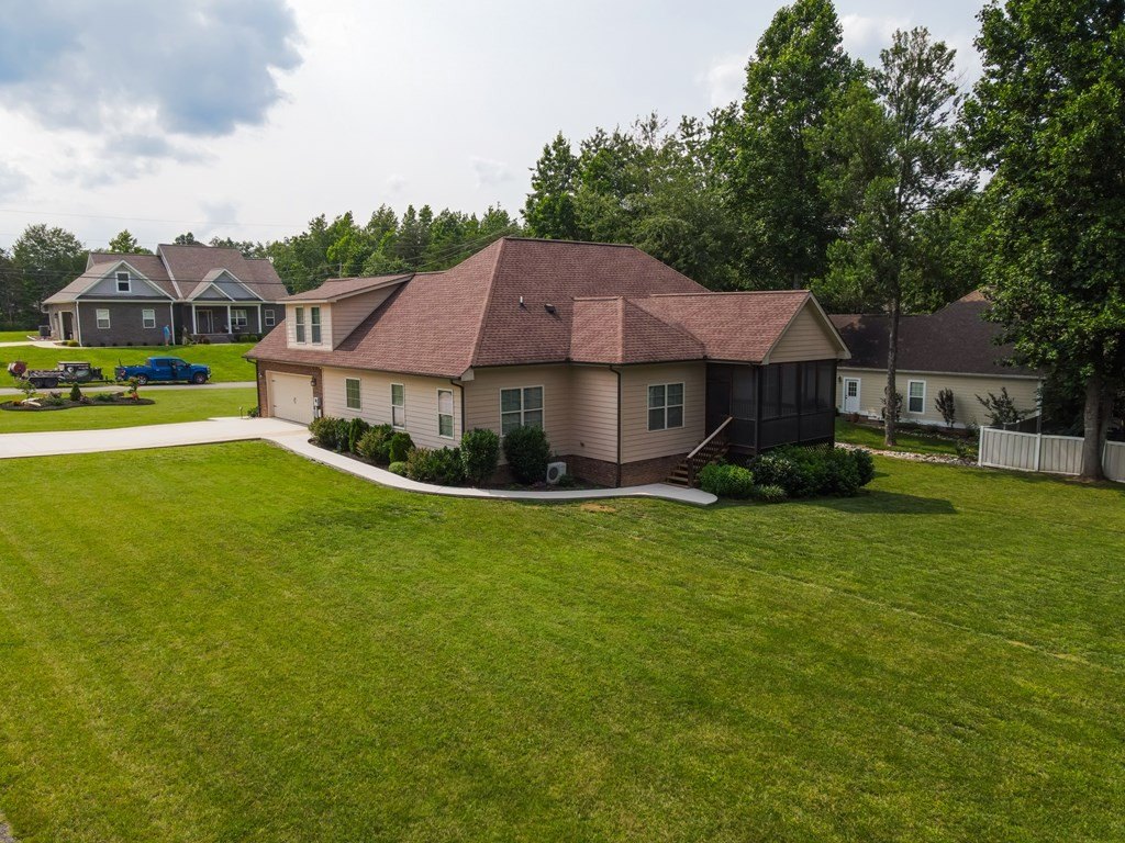 COOKEVILLE, Tennessee, 38506, United States, 3 Bedrooms Bedrooms, ,2 BathroomsBathrooms,Residential,Forsale,1929818