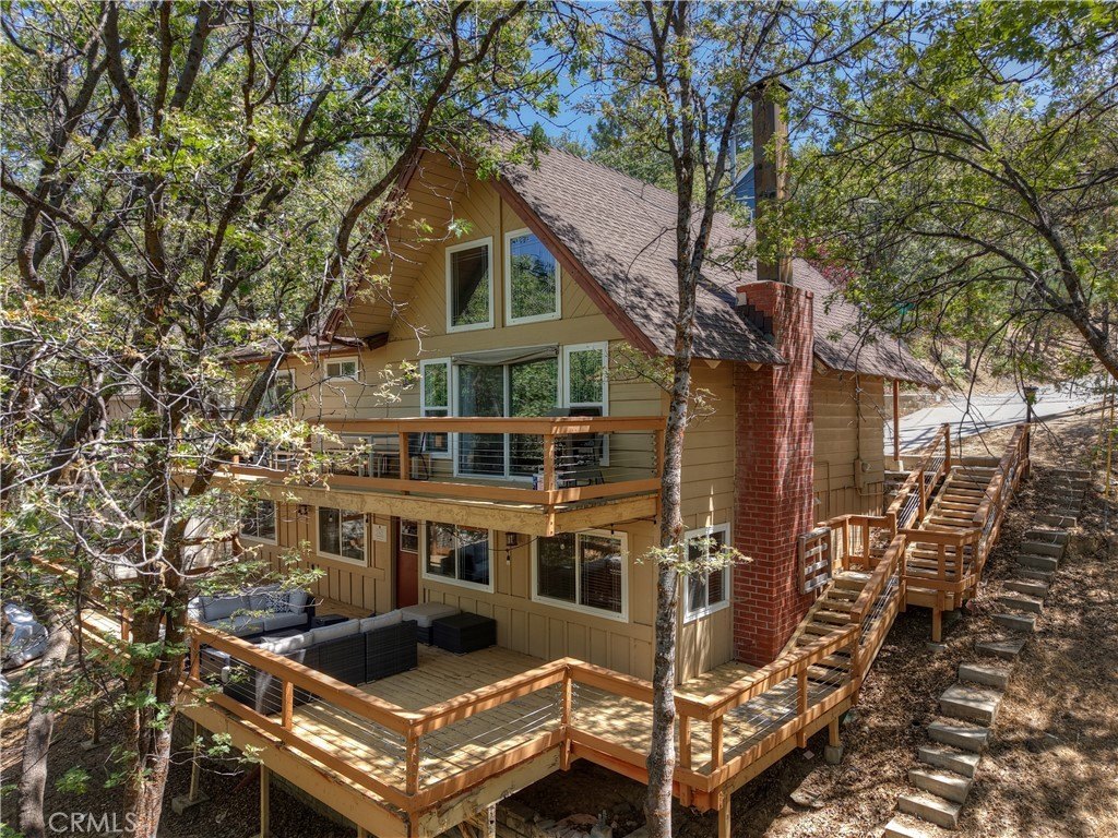 Lake Arrowhead, California, 92352, United States, 4 Bedrooms Bedrooms, ,2 BathroomsBathrooms,Residential,Forsale,1934027