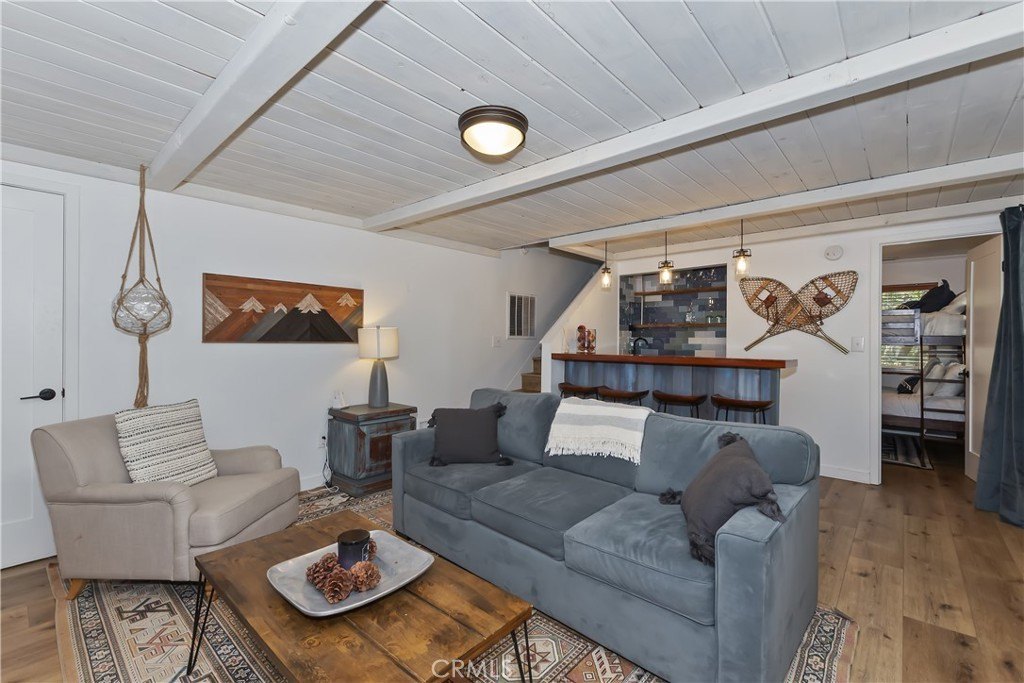 Lake Arrowhead, California, 92352, United States, 4 Bedrooms Bedrooms, ,2 BathroomsBathrooms,Residential,Forsale,1934027