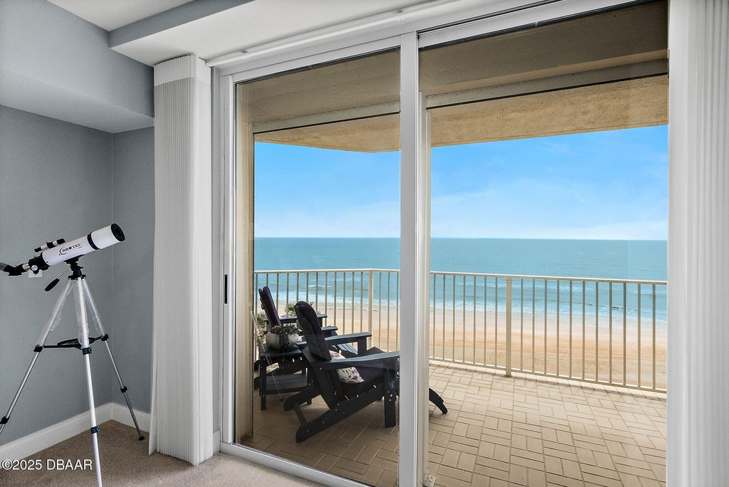 Daytona Beach Shores, Florida, 32118, United States, 3 Bedrooms Bedrooms, ,3 BathroomsBathrooms,Residential,Forsale,1965902