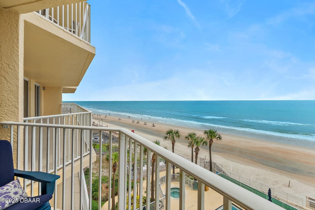 Daytona Beach Shores, Florida, 32118, United States, 3 Bedrooms Bedrooms, ,3 BathroomsBathrooms,Residential,Forsale,1965902