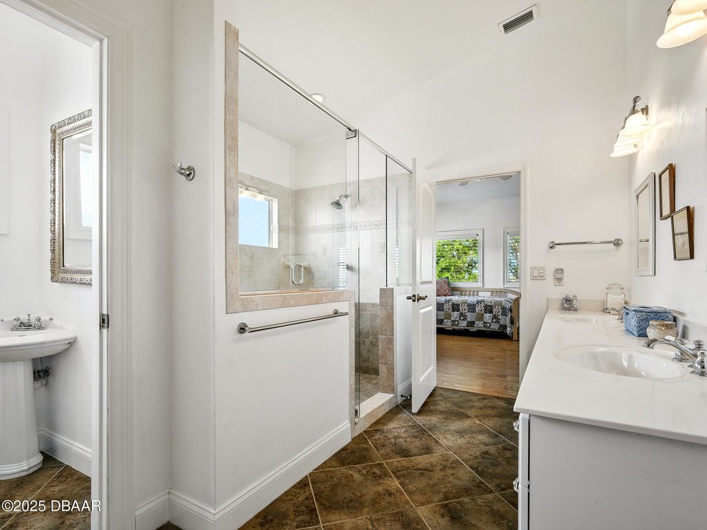 Edgewater, Florida, 32132, United States, 3 Bedrooms Bedrooms, ,3 BathroomsBathrooms,Residential,Forsale,1900247