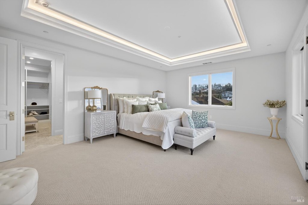 Santa Rosa, California, 95403, United States, 5 Bedrooms Bedrooms, ,4 BathroomsBathrooms,Residential,Forsale,2014494