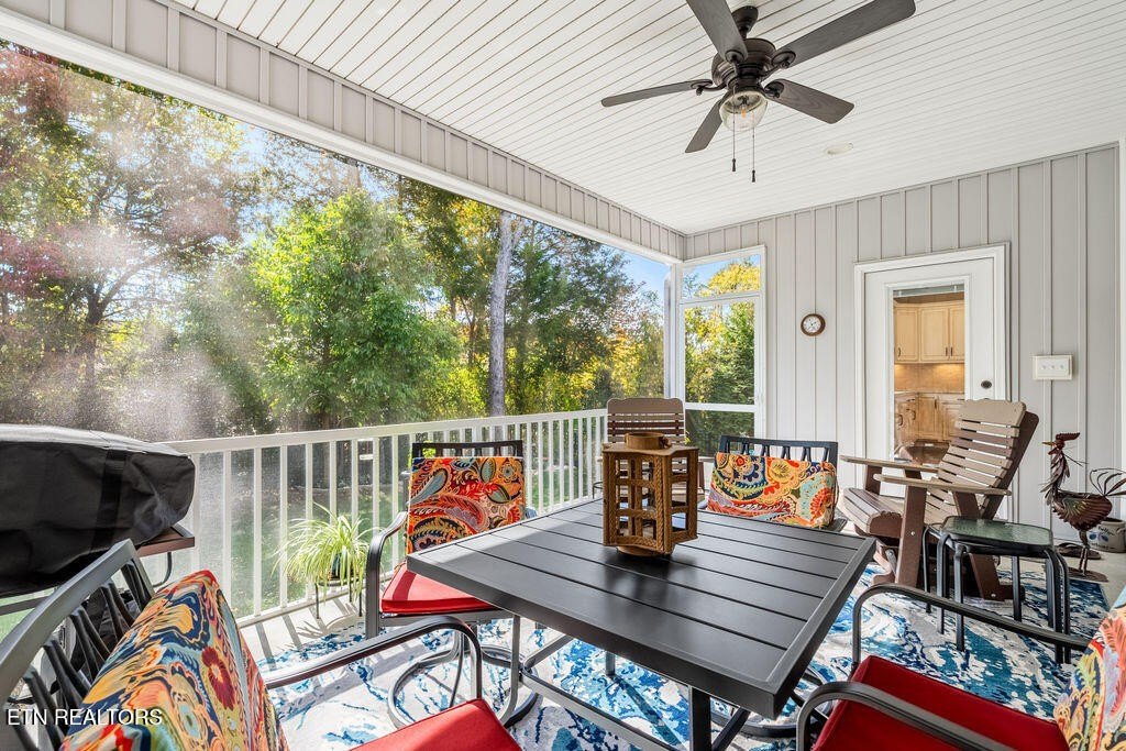 Loudon, Tennessee, 37774, United States, 3 Bedrooms Bedrooms, ,2 BathroomsBathrooms,Residential,Forsale,1999458