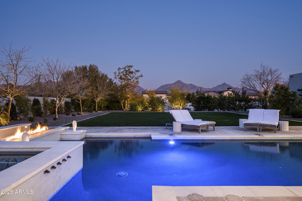 Scottsdale, Arizona, 85255, United States, 6 Bedrooms Bedrooms, ,6 BathroomsBathrooms,Residential,Forsale,2000266