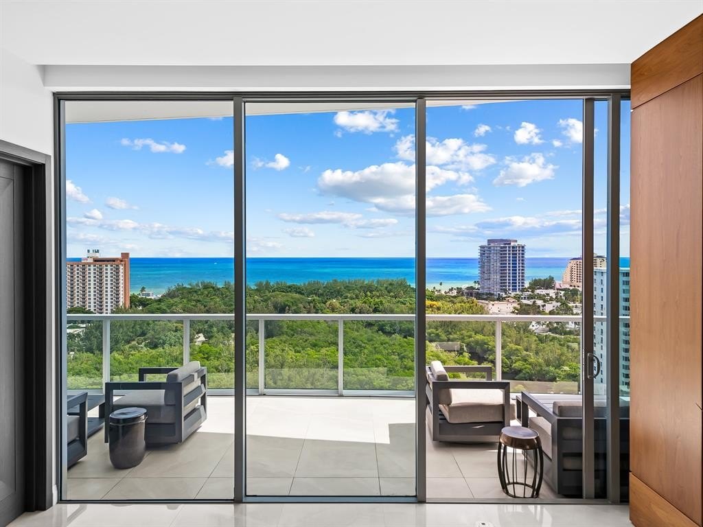 Fort Lauderdale, Florida, 33304, United States, 3 Bedrooms Bedrooms, ,3.5 BathroomsBathrooms,Residential,Forsale,1994074