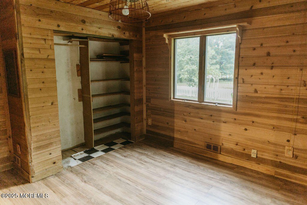 Jackson, New Jersey, 08527, United States, 4 Bedrooms Bedrooms, ,2 BathroomsBathrooms,Residential,Forsale,2008382