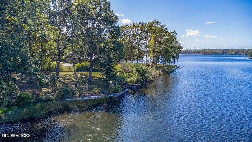 Crossville, Tennessee, 38572, United States, 3 Bedrooms Bedrooms, ,3 BathroomsBathrooms,Residential,Forsale,1959680