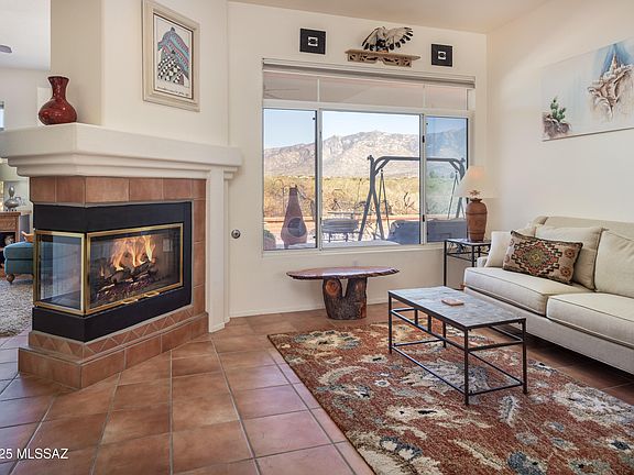 Oro Valley, Arizona, 85755, United States, 2 Bedrooms Bedrooms, ,3 BathroomsBathrooms,Residential,Forsale,1990094