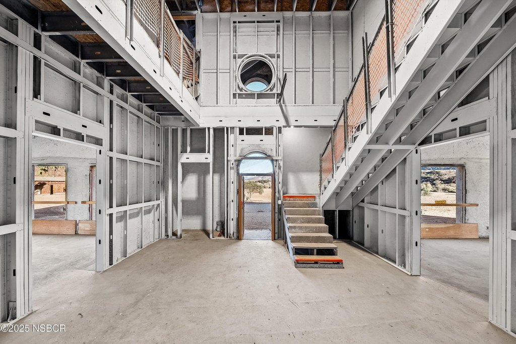 Lompoc, California, 93436, United States, 7 Bedrooms Bedrooms, ,8.5 BathroomsBathrooms,Residential,Forsale,2004311