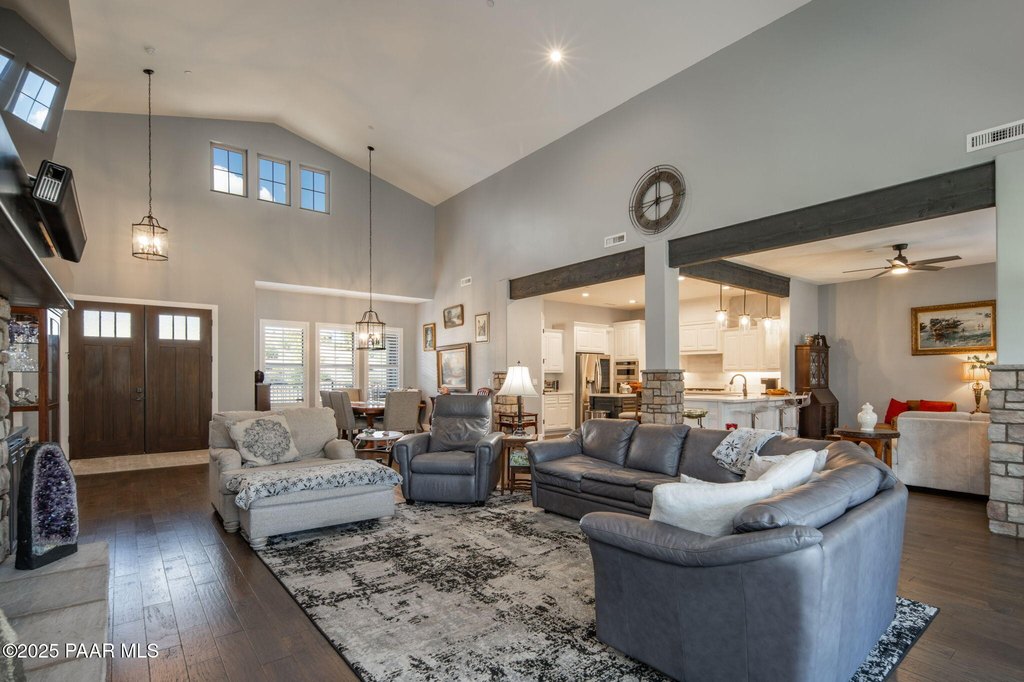 Prescott, Arizona, 86301, United States, 3 Bedrooms Bedrooms, ,3.5 BathroomsBathrooms,Residential,Forsale,1994052