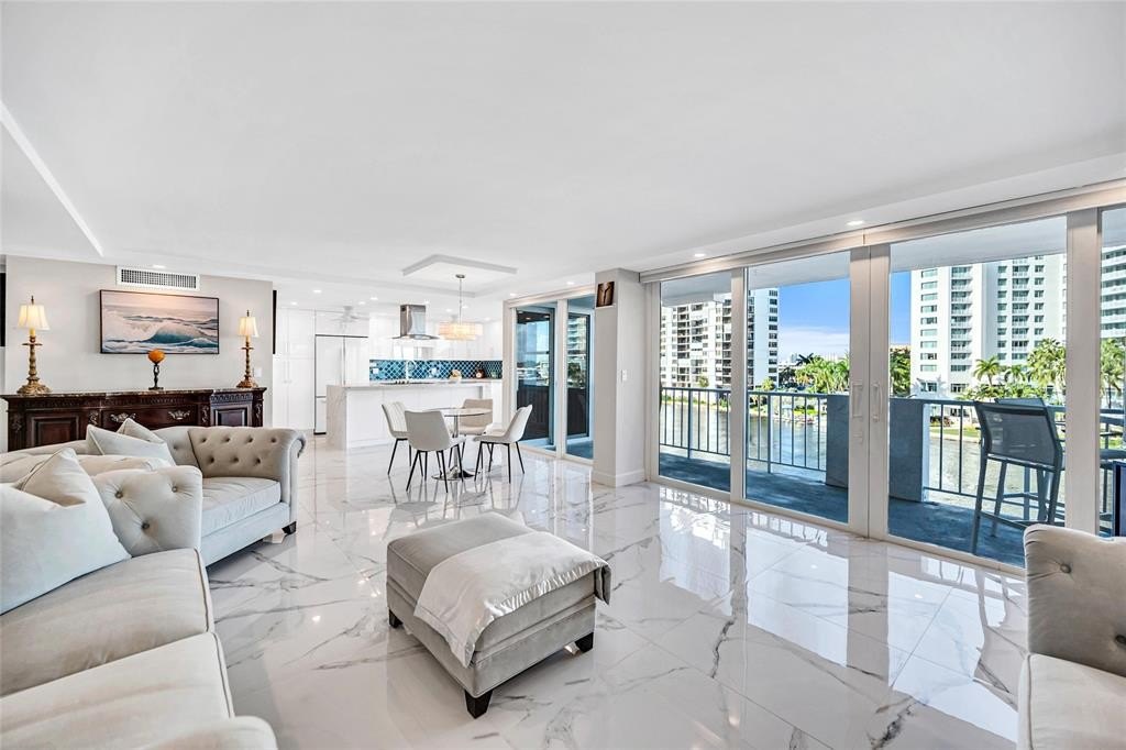 Fort Lauderdale, Florida, 33304, United States, 2 Bedrooms Bedrooms, ,2 BathroomsBathrooms,Residential,Forsale,2004490