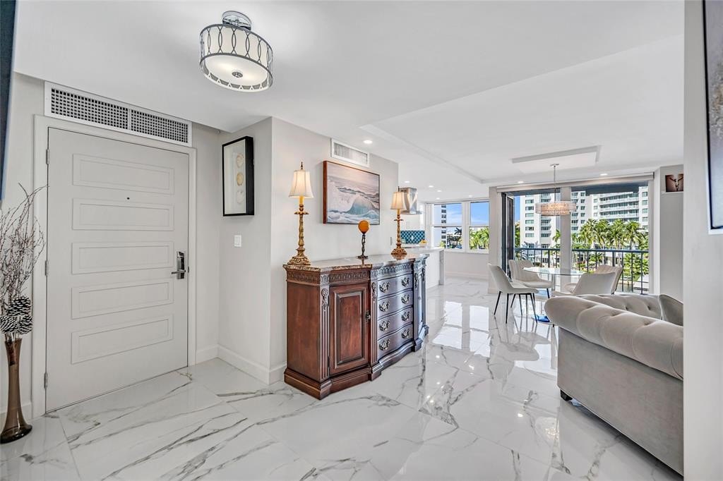 Fort Lauderdale, Florida, 33304, United States, 2 Bedrooms Bedrooms, ,2 BathroomsBathrooms,Residential,Forsale,2004490