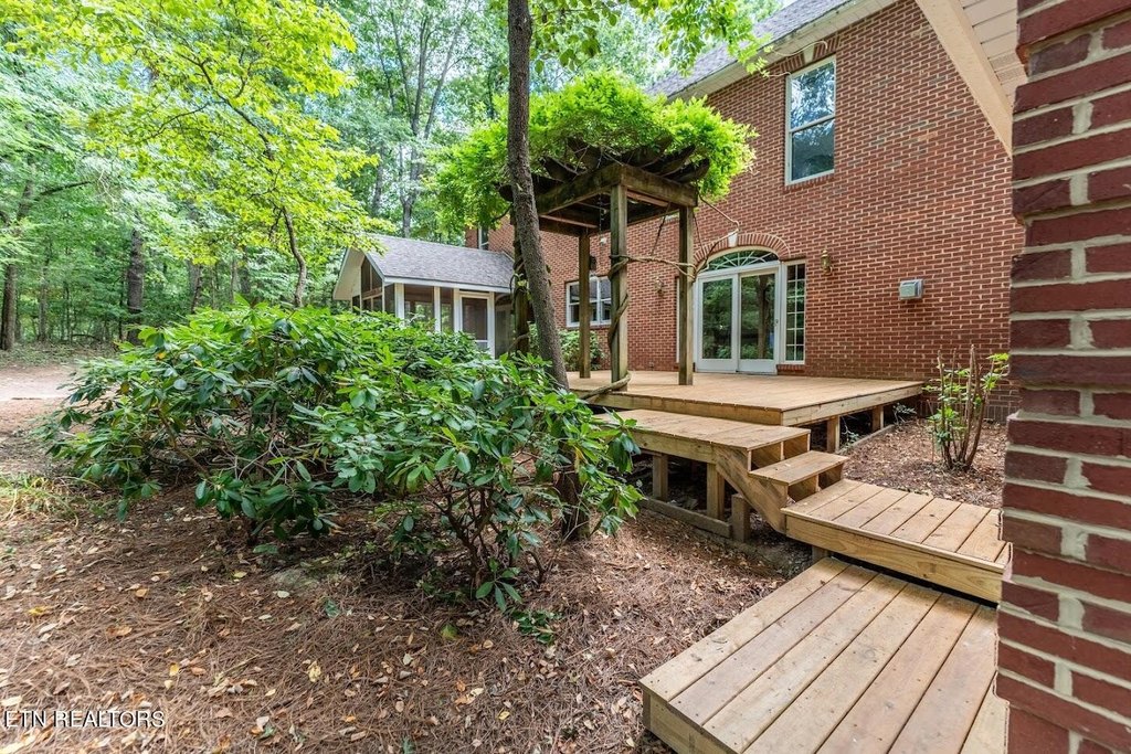 Crossville, Tennessee, 38555, United States, 3 Bedrooms Bedrooms, ,3.5 BathroomsBathrooms,Residential,Forsale,1995006