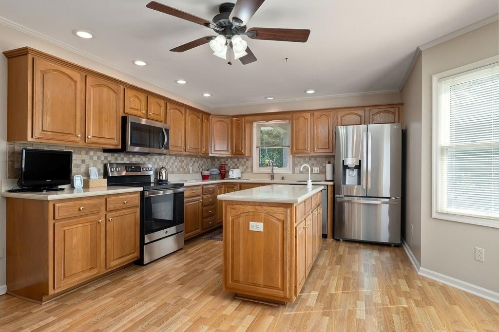 Cookeville, Tennessee, 38501, United States, 3 Bedrooms Bedrooms, ,2 BathroomsBathrooms,Residential,Forsale,1996608