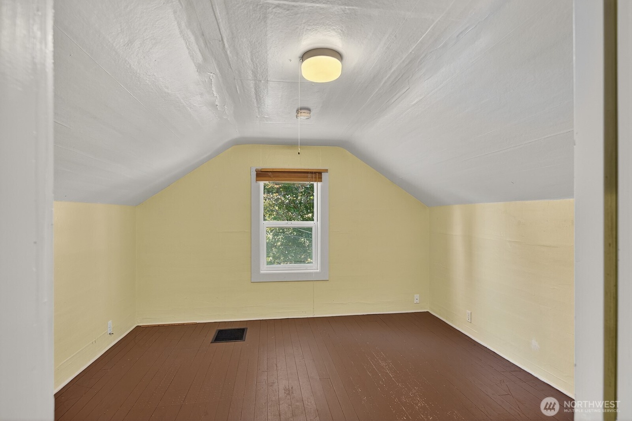 Anacortes, Washington, 98221, United States, 3 Bedrooms Bedrooms, ,2 BathroomsBathrooms,Residential,Forsale,1990712