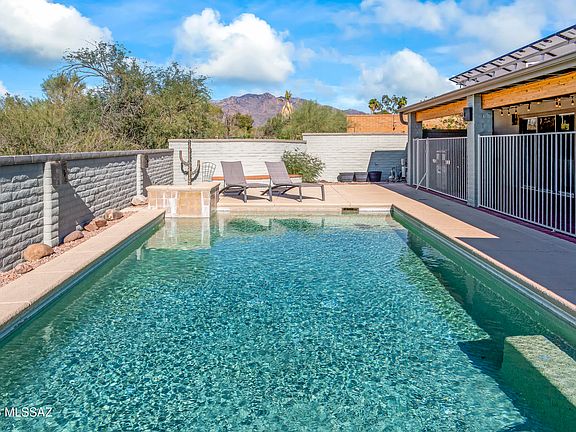 Tucson, Arizona, 85704, United States, 3 Bedrooms Bedrooms, ,2 BathroomsBathrooms,Residential,Forsale,1990109