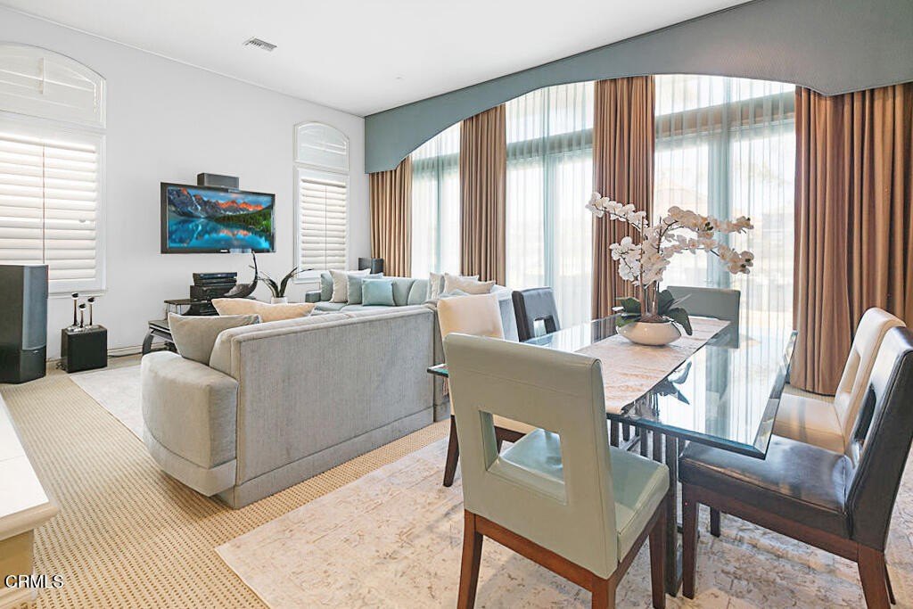 Oxnard, California, 93035, United States, 4 Bedrooms Bedrooms, ,3.5 BathroomsBathrooms,Residential,Forsale,2011049