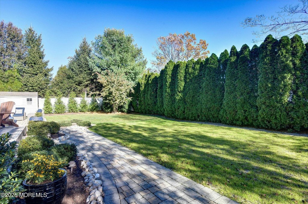 Brielle, New Jersey, 08730, United States, 4 Bedrooms Bedrooms, ,2.5 BathroomsBathrooms,Residential,Forsale,2004832