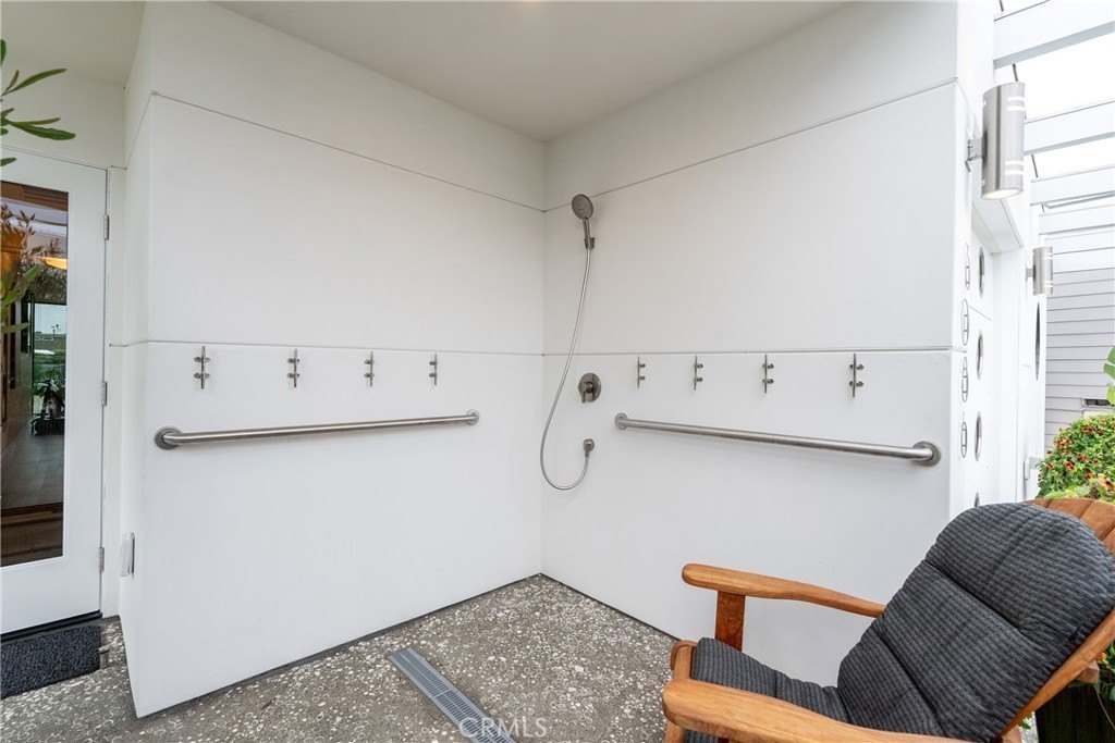 Cayucos, California, 93430, United States, 3 Bedrooms Bedrooms, ,2 BathroomsBathrooms,Residential,Forsale,1997703