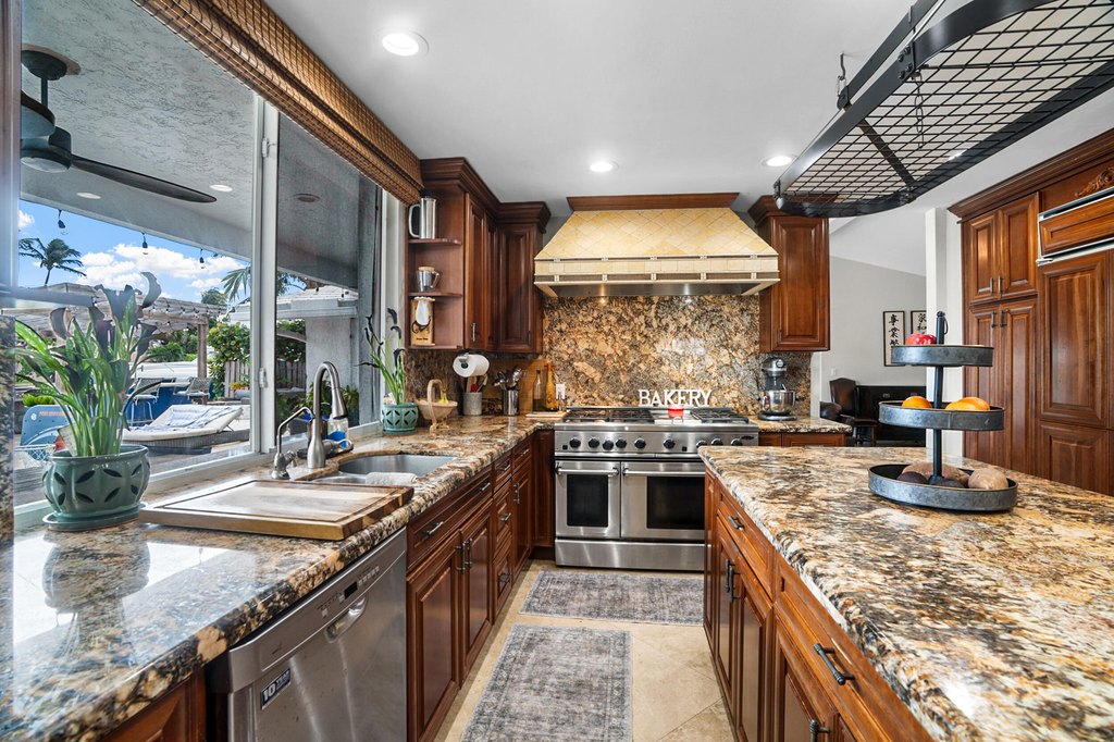 Boca Raton, Florida, 33487, United States, 4 Bedrooms Bedrooms, ,5 BathroomsBathrooms,Residential,Forsale,1996332