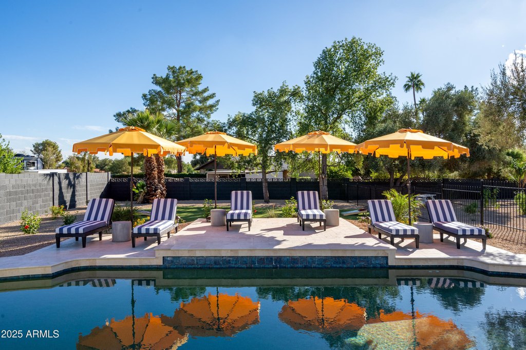 Scottsdale, Arizona, 85260, United States, 5 Bedrooms Bedrooms, ,5 BathroomsBathrooms,Residential,Forsale,2004083