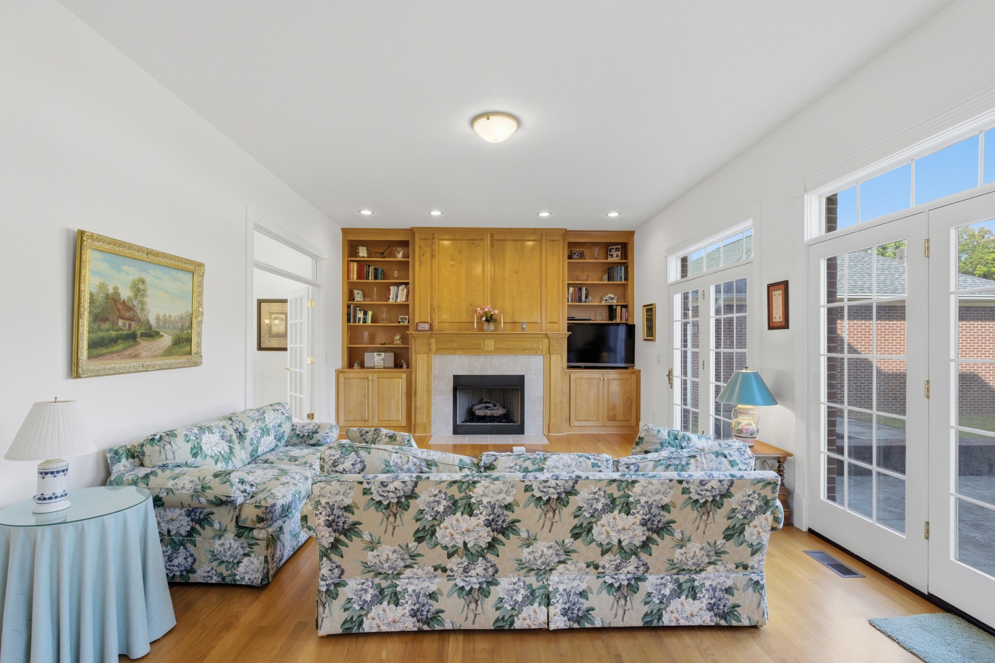 Bridgeport, Alabama, 35740, United States, 4 Bedrooms Bedrooms, ,3.5 BathroomsBathrooms,Residential,Forsale,2009579