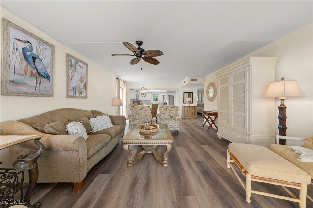 Captiva, Florida, 33924, United States, 2 Bedrooms Bedrooms, ,2 BathroomsBathrooms,Residential,Forsale,1998636