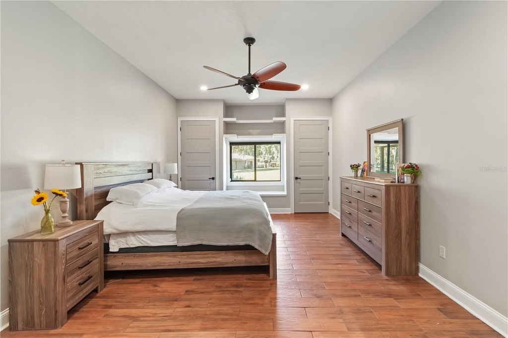 REDDICK, Florida, 32686, United States, 2 Bedrooms Bedrooms, ,2 BathroomsBathrooms,Residential,Forsale,1994135