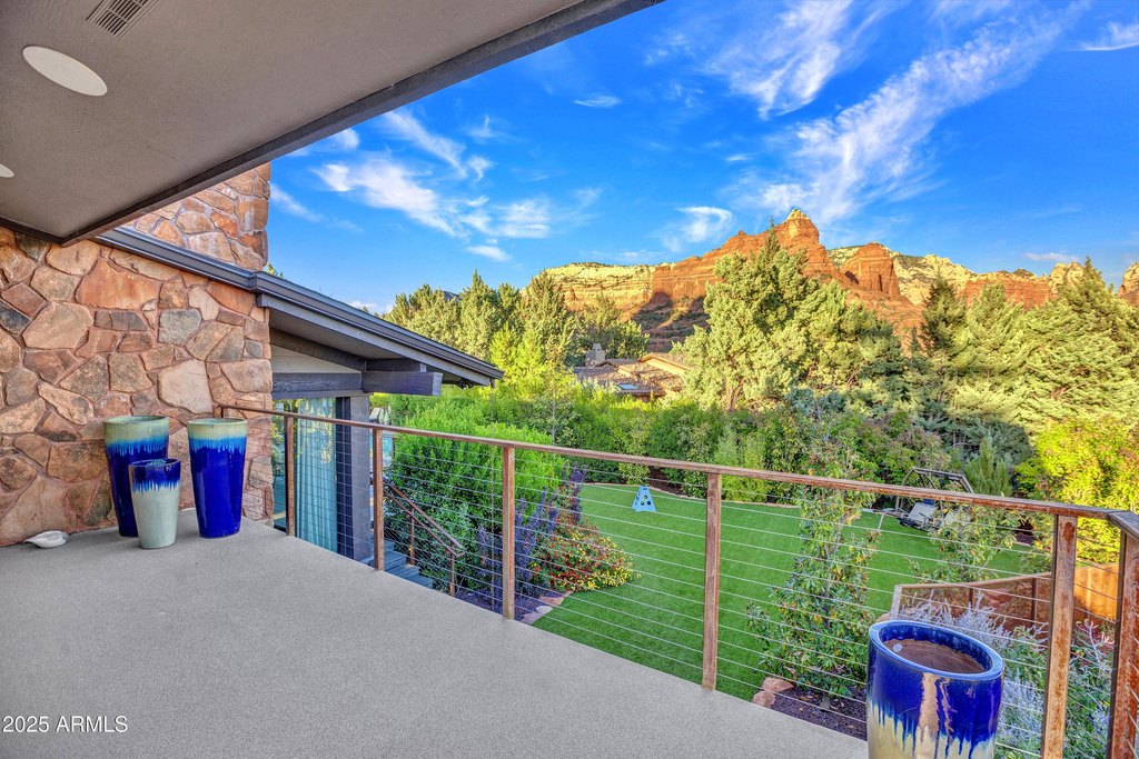 Sedona, Arizona, 86336, United States, 3 Bedrooms Bedrooms, ,3 BathroomsBathrooms,Residential,Forsale,2004617