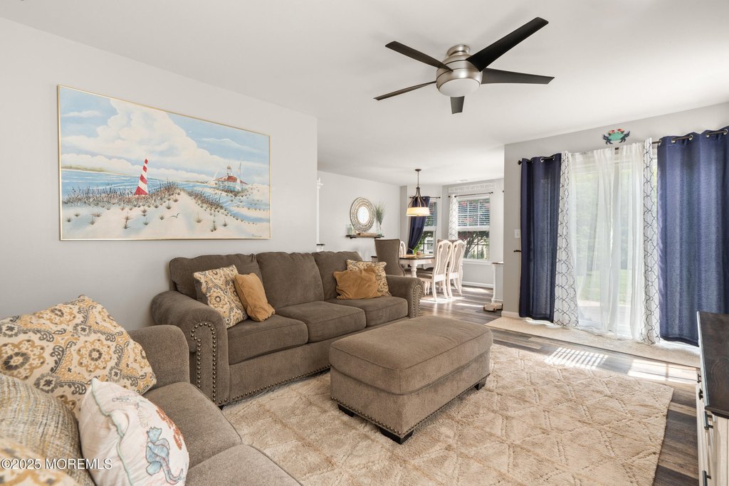 Tinton Falls, New Jersey, 07753, United States, 3 Bedrooms Bedrooms, ,2.5 BathroomsBathrooms,Residential,Forsale,1972315