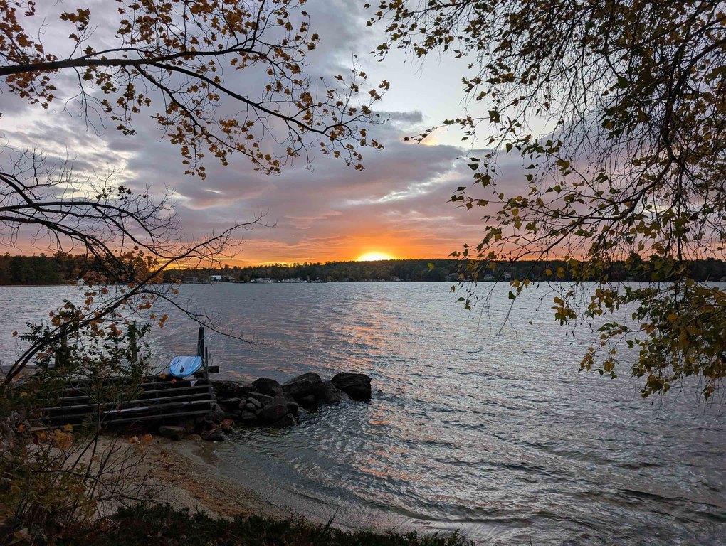 Gilford, New Hampshire, 03249, United States, 5 Bedrooms Bedrooms, ,2 BathroomsBathrooms,Residential,Forsale,1909963