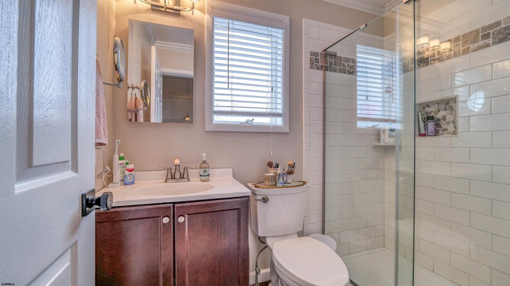 Somers Point, New Jersey, 08244, United States, 3 Bedrooms Bedrooms, ,2 BathroomsBathrooms,Residential,Forsale,1994155