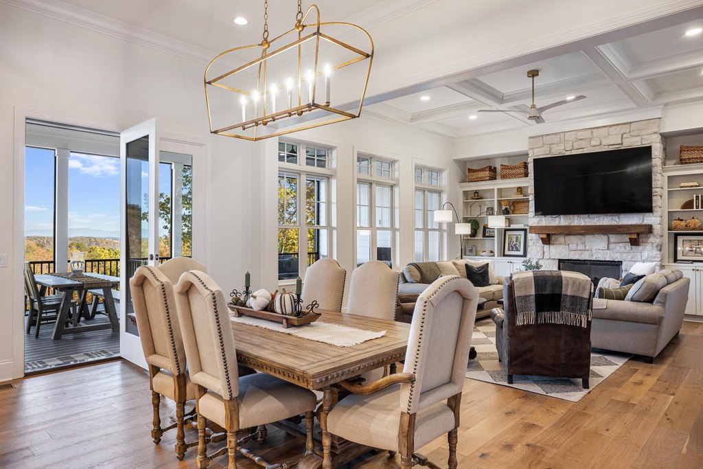 Ooltewah, Tennessee, 37363, United States, 5 Bedrooms Bedrooms, ,4.5 BathroomsBathrooms,Residential,Forsale,2009604