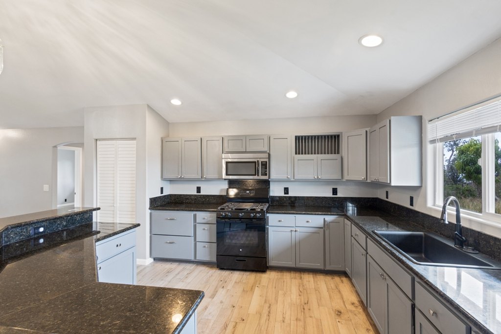 Ocean View, Hawaii, 96737, United States, 3 Bedrooms Bedrooms, ,2 BathroomsBathrooms,Residential,Forsale,2004400