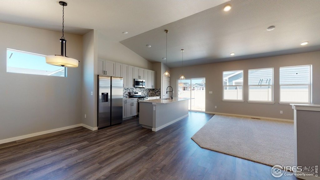 Hudson, Colorado, 80642, United States, 3 Bedrooms Bedrooms, ,2 BathroomsBathrooms,Residential,Forsale,2009194