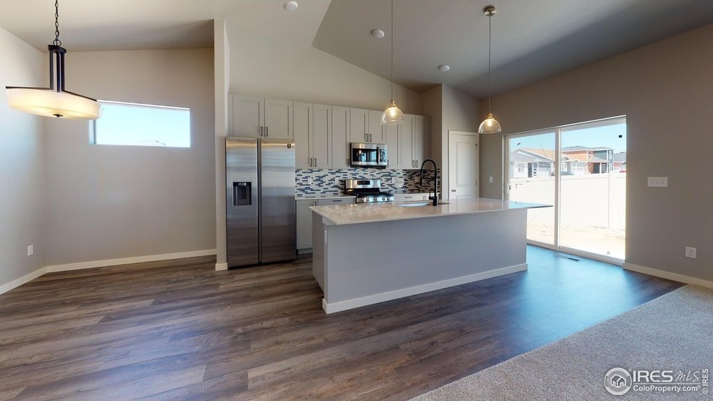 Hudson, Colorado, 80642, United States, 3 Bedrooms Bedrooms, ,2 BathroomsBathrooms,Residential,Forsale,2009194