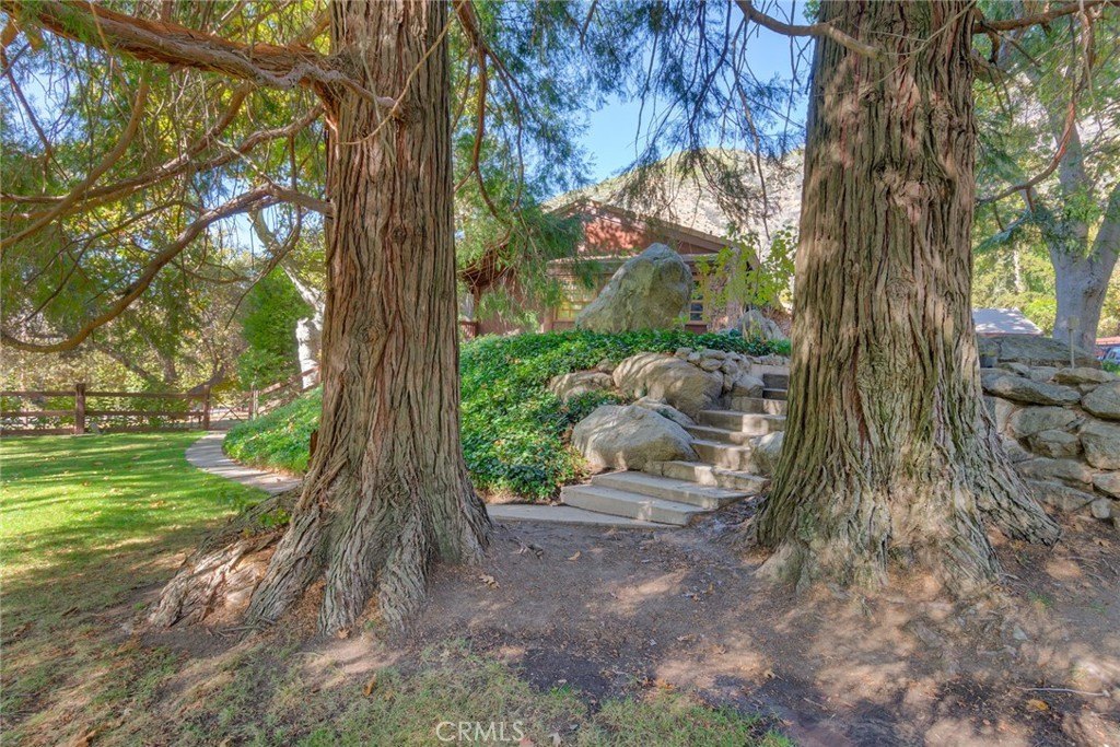 Oak Glen, California, 92399, United States, 4 Bedrooms Bedrooms, ,4.5 BathroomsBathrooms,Residential,Forsale,2004229