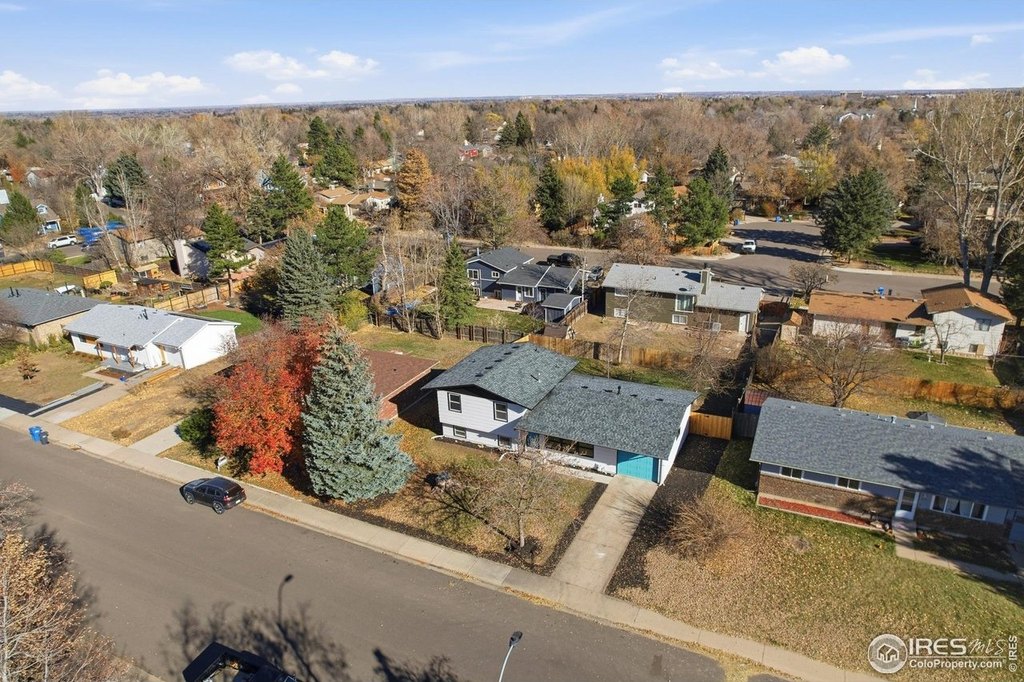 Fort Collins, Colorado, 80521, United States, 4 Bedrooms Bedrooms, ,2 BathroomsBathrooms,Residential,Forsale,2004286