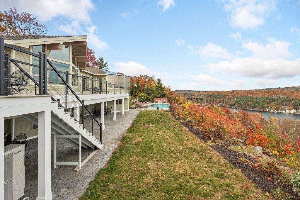 Alton, New Hampshire, 03810, United States, 3 Bedrooms Bedrooms, ,3.5 BathroomsBathrooms,Residential,Forsale,2004704