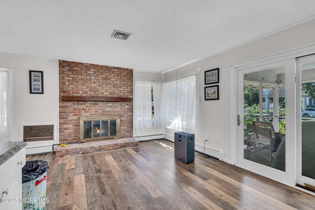 Toms River, New Jersey, 08753, United States, 3 Bedrooms Bedrooms, ,2 BathroomsBathrooms,Residential,Forsale,1966076