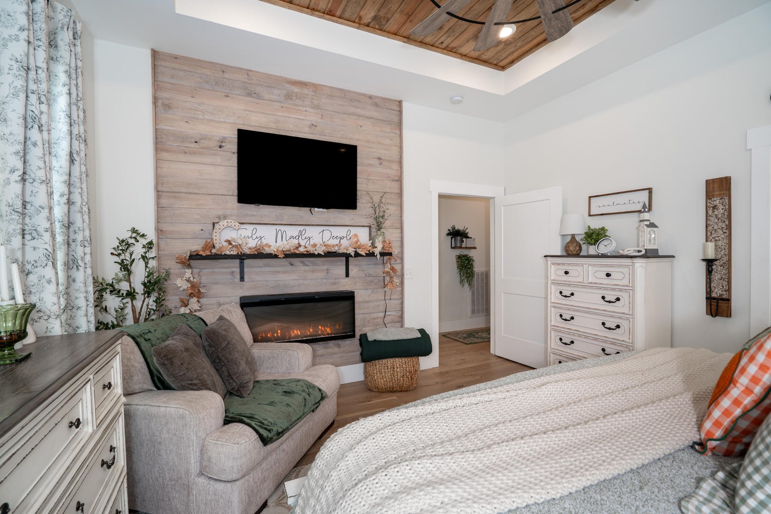 LaFayette, Georgia, 30728, United States, 4 Bedrooms Bedrooms, ,2 BathroomsBathrooms,Residential,Forsale,1995356