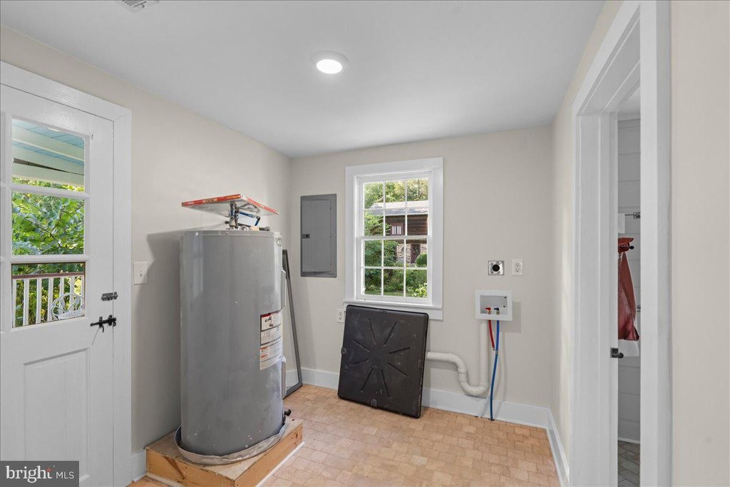 DOYLESTOWN, Pennsylvania, 18902, United States, 3 Bedrooms Bedrooms, ,2.5 BathroomsBathrooms,Residential,Forsale,1973386