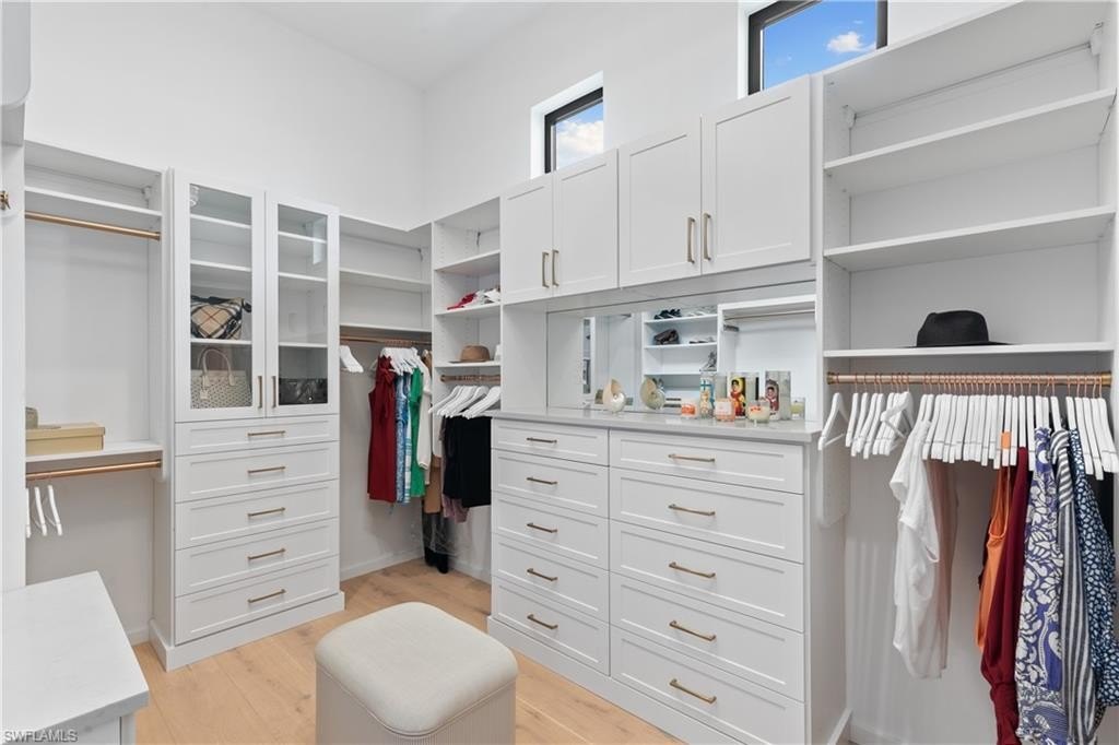 FORT MYERS, Florida, 33908, United States, 5 Bedrooms Bedrooms, ,5.5 BathroomsBathrooms,Residential,Forsale,2004750