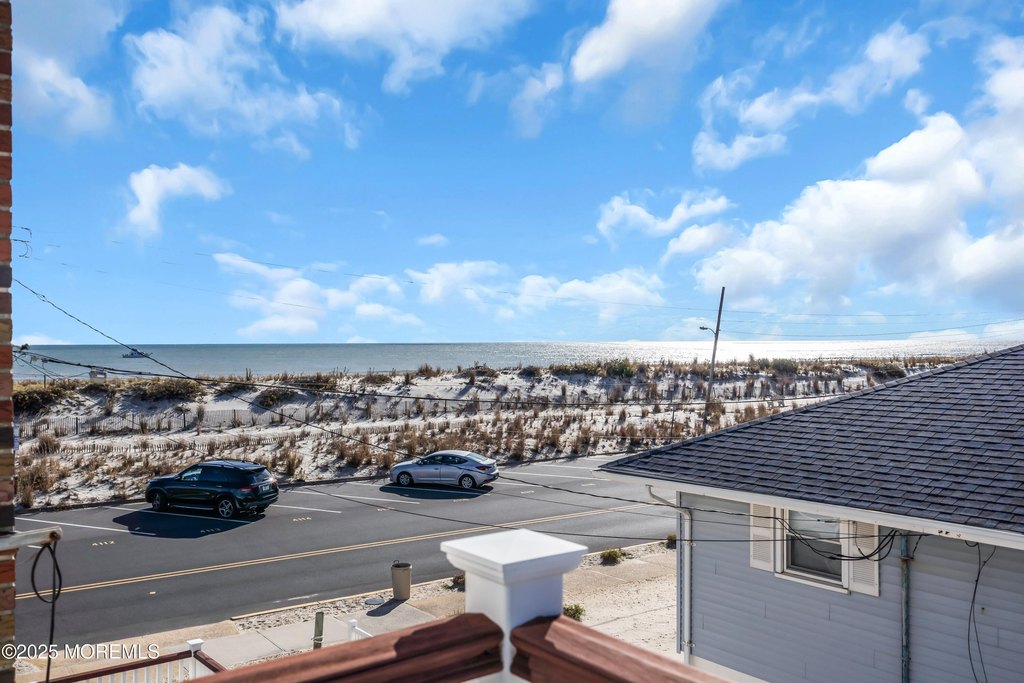 Seaside Park, New Jersey, 08752, United States, 6 Bedrooms Bedrooms, ,4 BathroomsBathrooms,Residential,Forsale,2004477